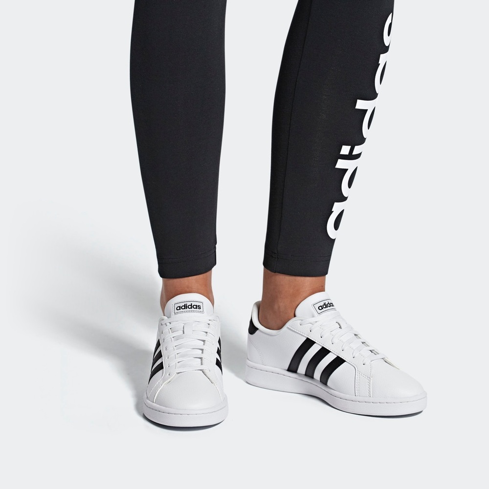 NWT Adidas Grand Court Sneakers